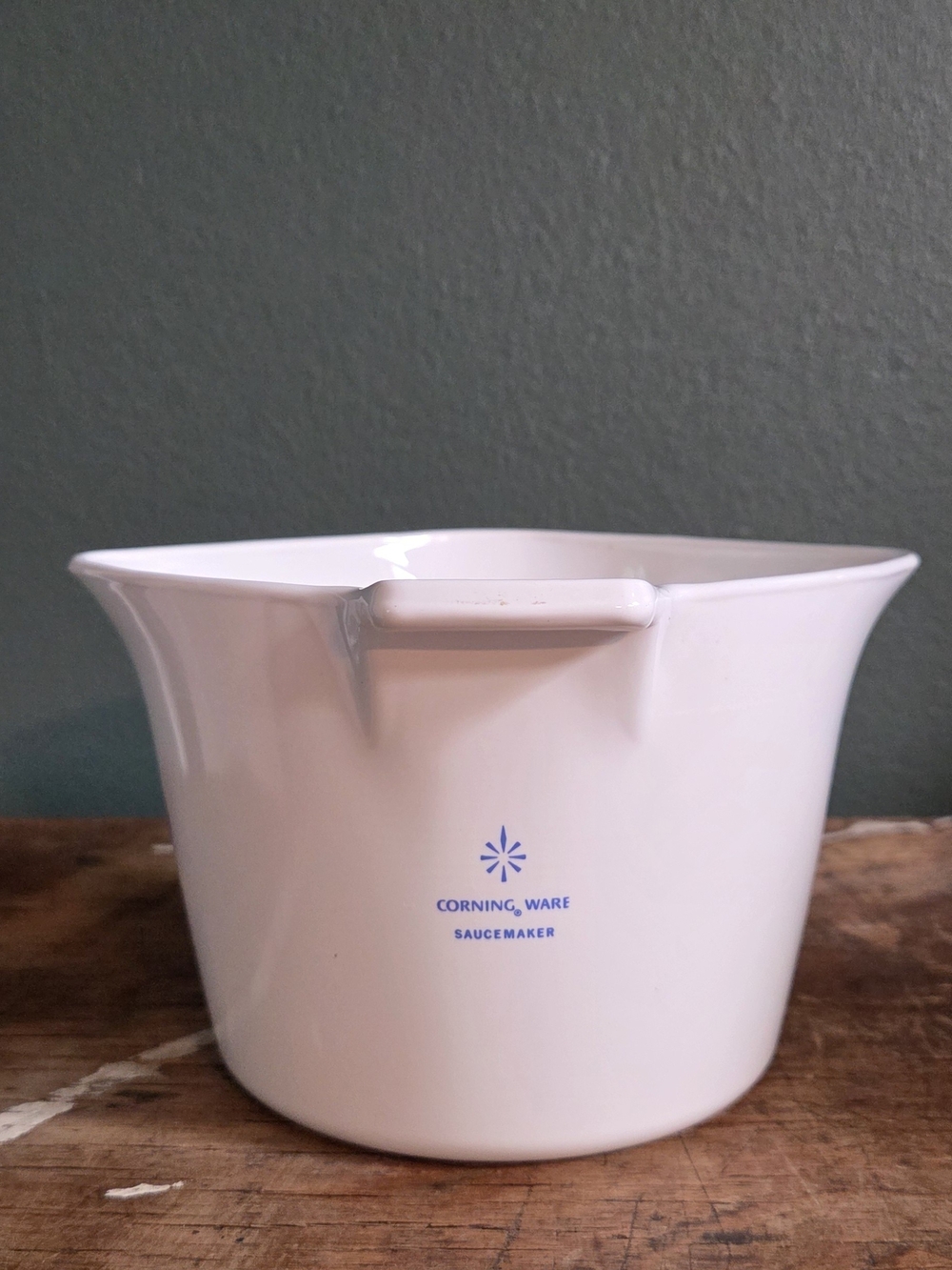 CorningWare White Sauce Maker - Classic White Ceramic